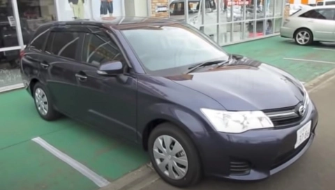 TOYOTA COROLLA FIELDER 2012. Обзор экстерьера и интерьера.