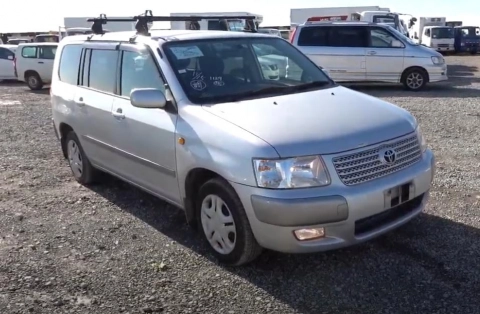 Toyota Succeed 2011. Обзор экстерьера и интерьера.