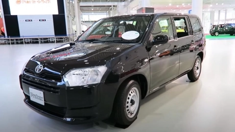 Toyota ProBox 2015, 1.5, GL, 2WD. Обзор экстерьера и интерьера.
