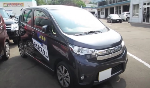 MITSUBISHI eK custom 2013. Обзор экстерьера и интерьера.