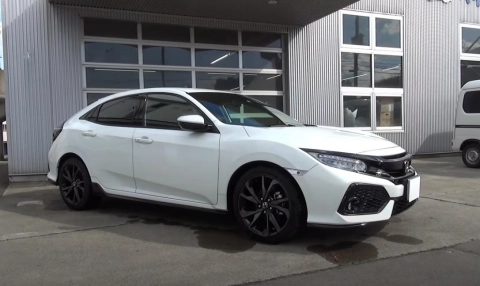 HONDA CIVIC 2017, Хетчбек. Обзор экстерьера и интерьера.