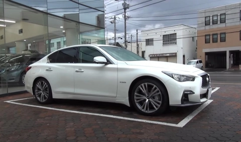 NISSAN SKYLINE 2018, 3.5L, V6, Гибрид, 4WD. Обзор экстерьера и интерьера.