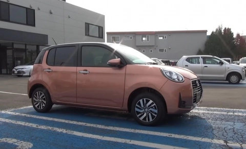 DAIHATSU BOON 2018, CILQ "G Package SAⅢ" 1.0L 4WD. Обзор экстерьера и интерьера.